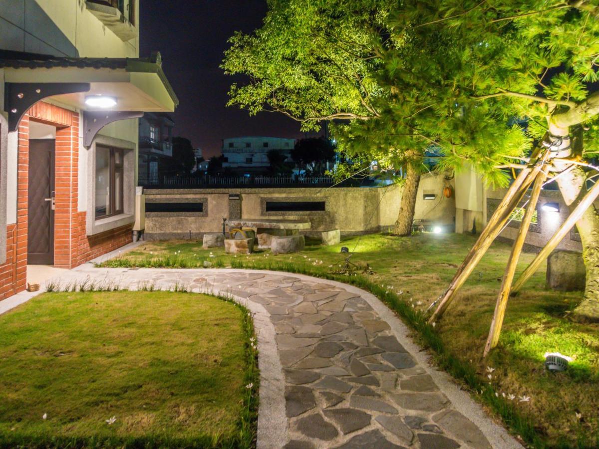 Qing Ping Jn Humanities Hall青萍居人文會館 Уцзе Экстерьер фото